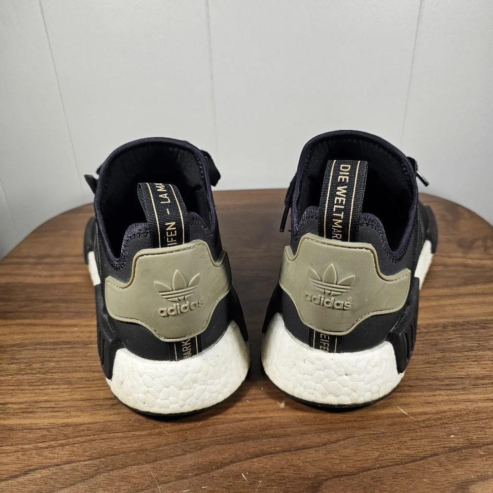 Adidas NMD R1, Core Black/Trace Cargo - Size 12 - Picture 4 of 8